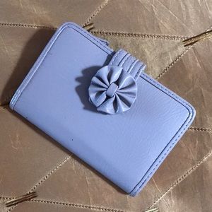 Lilac leather wallet